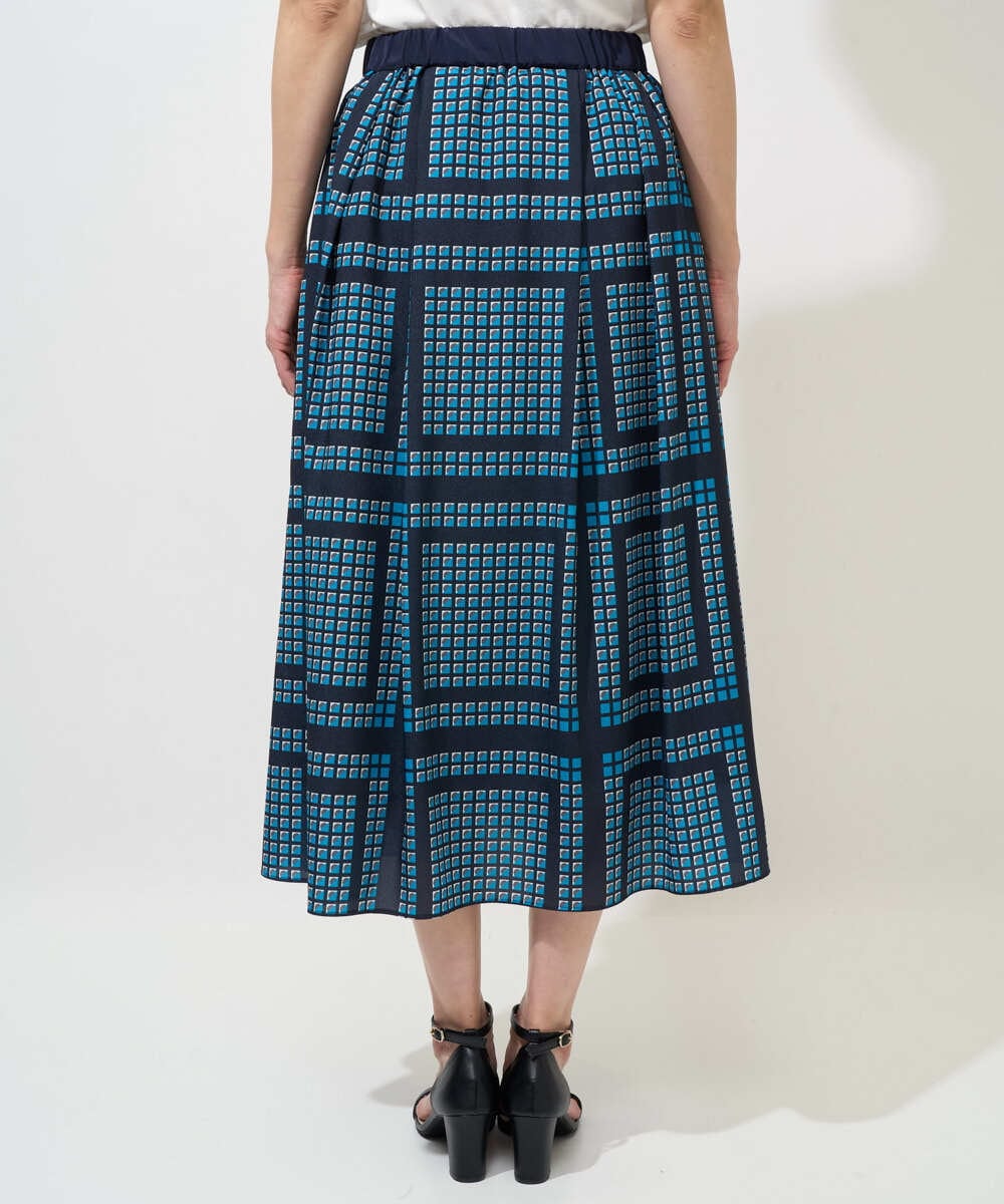 PZHGD14360 GEORGES RECH(ジョルジュ・レッシュ)  [日本製/セットアップ対応]ジオメトリックスカーフ柄スカート ネイビー系
