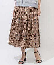 PZHGD14360 GEORGES RECH(ジョルジュ・レッシュ)  [日本製/セットアップ対応]ジオメトリックスカーフ柄スカート ベージュ系