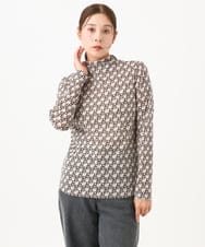 PZKAI08190 GEORGES RECH(ジョルジュ・レッシュ)  [日本製]モノグラムシアーハイネックカットソー アイボリー