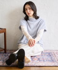 PZKCD60180 GEORGES RECH(ジョルジュ・レッシュ)  [日本製]ボトルネックフレンチスリーブテディベスト ライトブルー