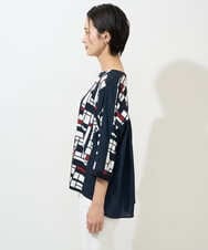 PZKGE42360 GEORGES RECH(ジョルジュ・レッシュ) トリコロールドルマンスリーブカットソー レッド系