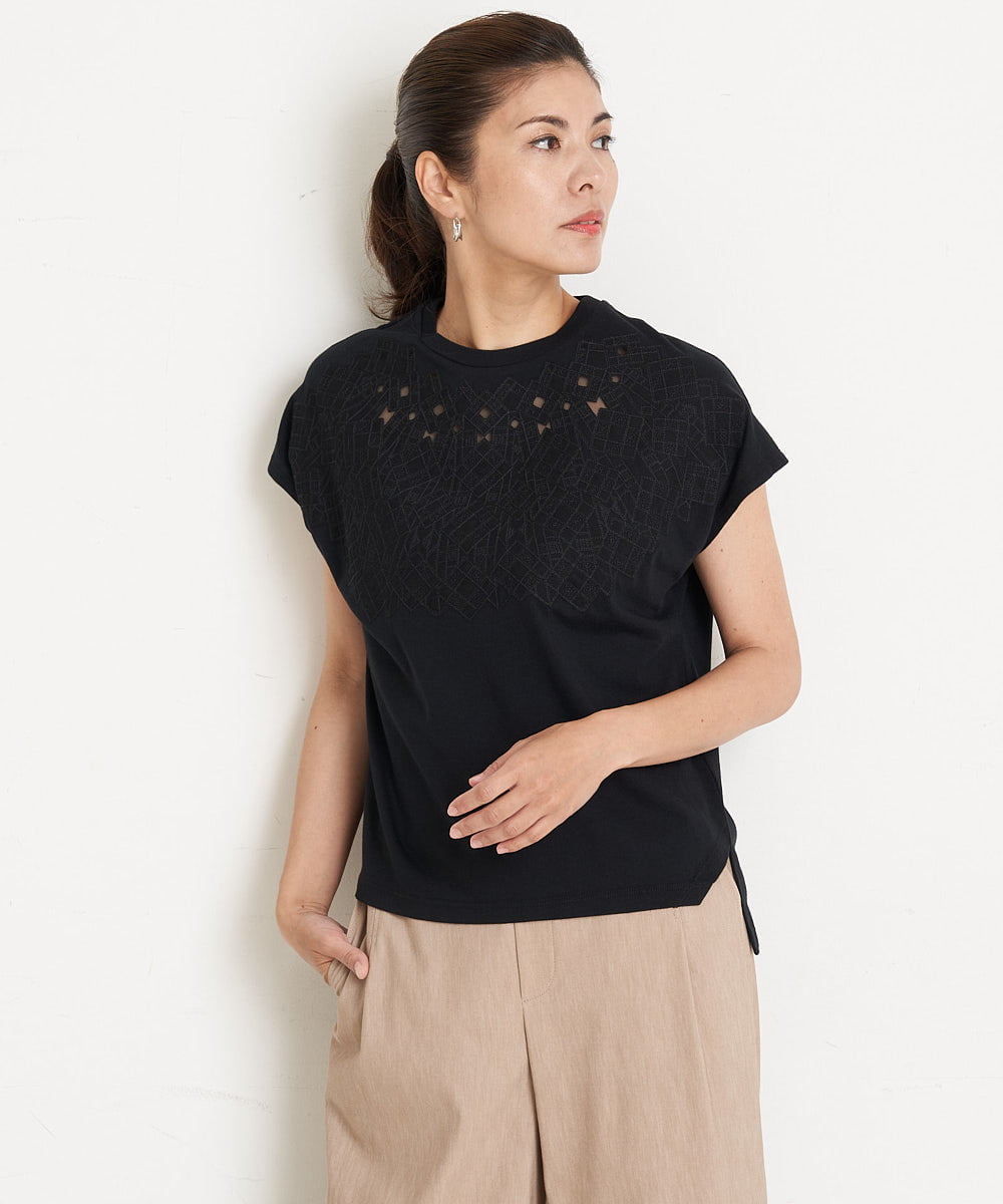 PZKGS31190 GEORGES RECH(ジョルジュ・レッシュ) カットワーク刺繍ジャージーフレンチスリーブカットソー グレー