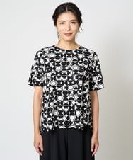 PZKHW19190 GEORGES RECH(ジョルジュ・レッシュ)  [日本製]幾何ドット柄プリントカットソー ブラック