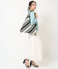 PZLGB34270 GEORGES RECH(ジョルジュ・レッシュ) 幾何ボーダーレースプリーツワイドパンツ ブラック