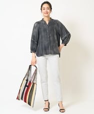 PZLGB50250 GEORGES RECH(ジョルジュ・レッシュ) ストレッチスリムホワイトデニムパンツ ライトグレー