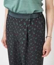 PZLGU48270 GEORGES RECH(ジョルジュ・レッシュ) ジャガードフラワー柄ストレートパンツ グリーン×ブラック
