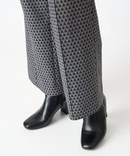 PZLJS38290 GEORGES RECH(ジョルジュ・レッシュ)  [日本製]トライアングルジャガードフレアパンツ ブラック系