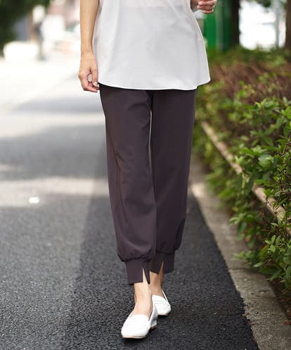 PZQJT35190   [日本製/速乾/UVカット]ストレッチスリットジョグパンツ