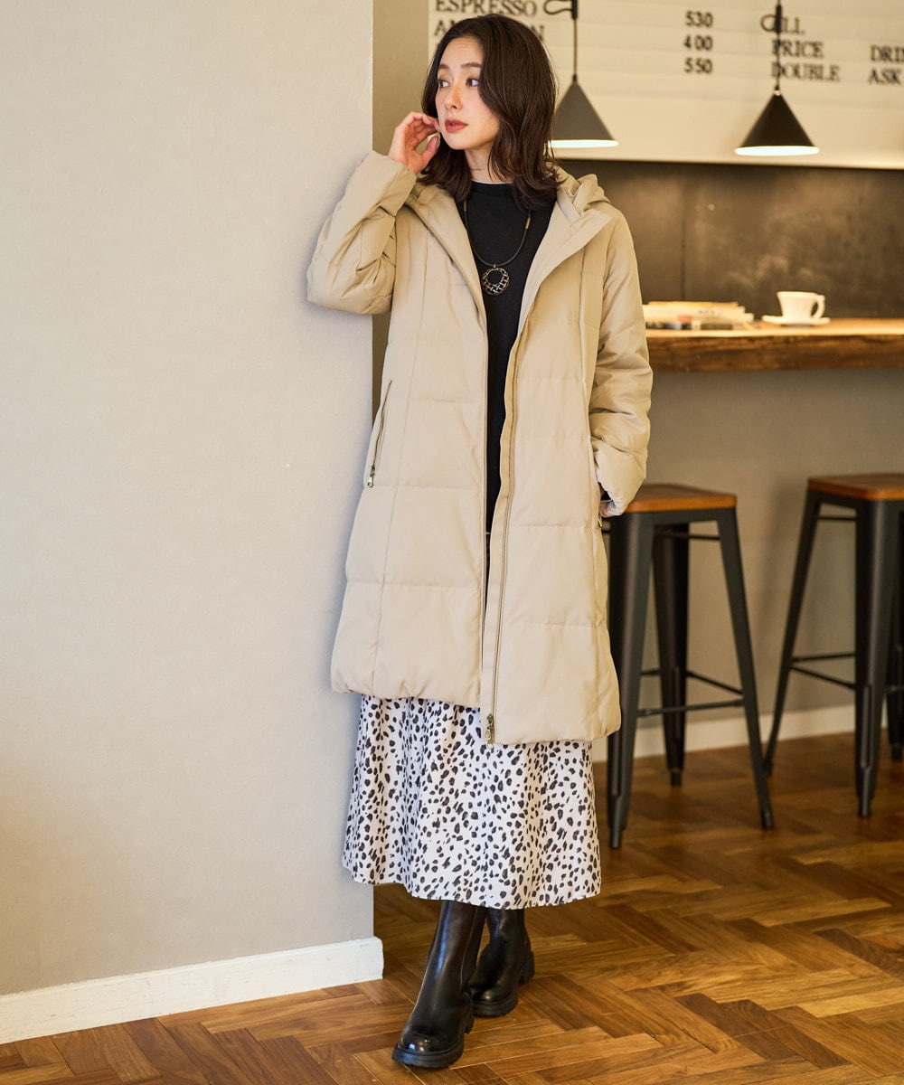 PZUAD47570 GEORGES RECH(ジョルジュ・レッシュ) シャイニータフタロングダウンコート ベージュ