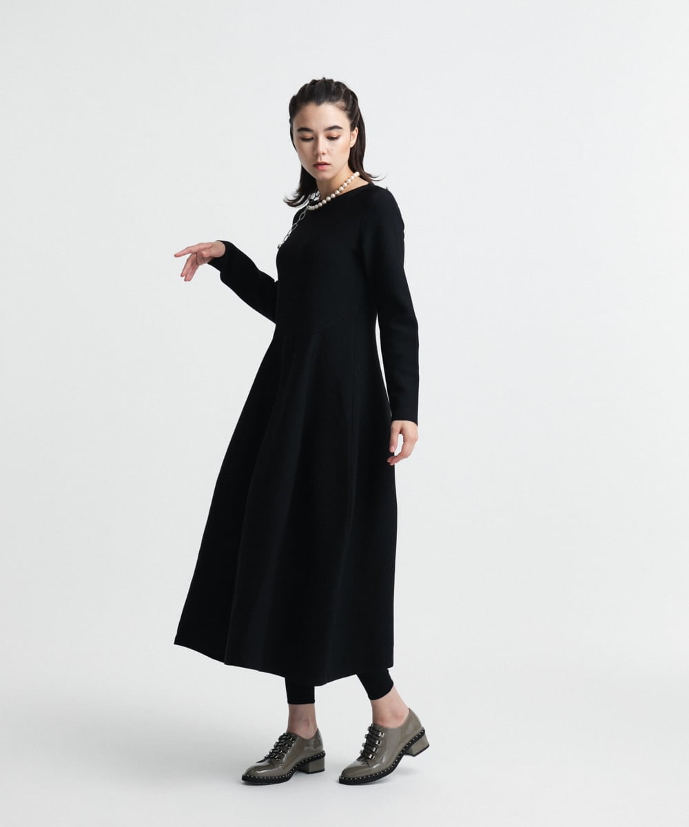 現行品 定価4.4万 CFCL PORTRAIT DRESSワンピース レディース