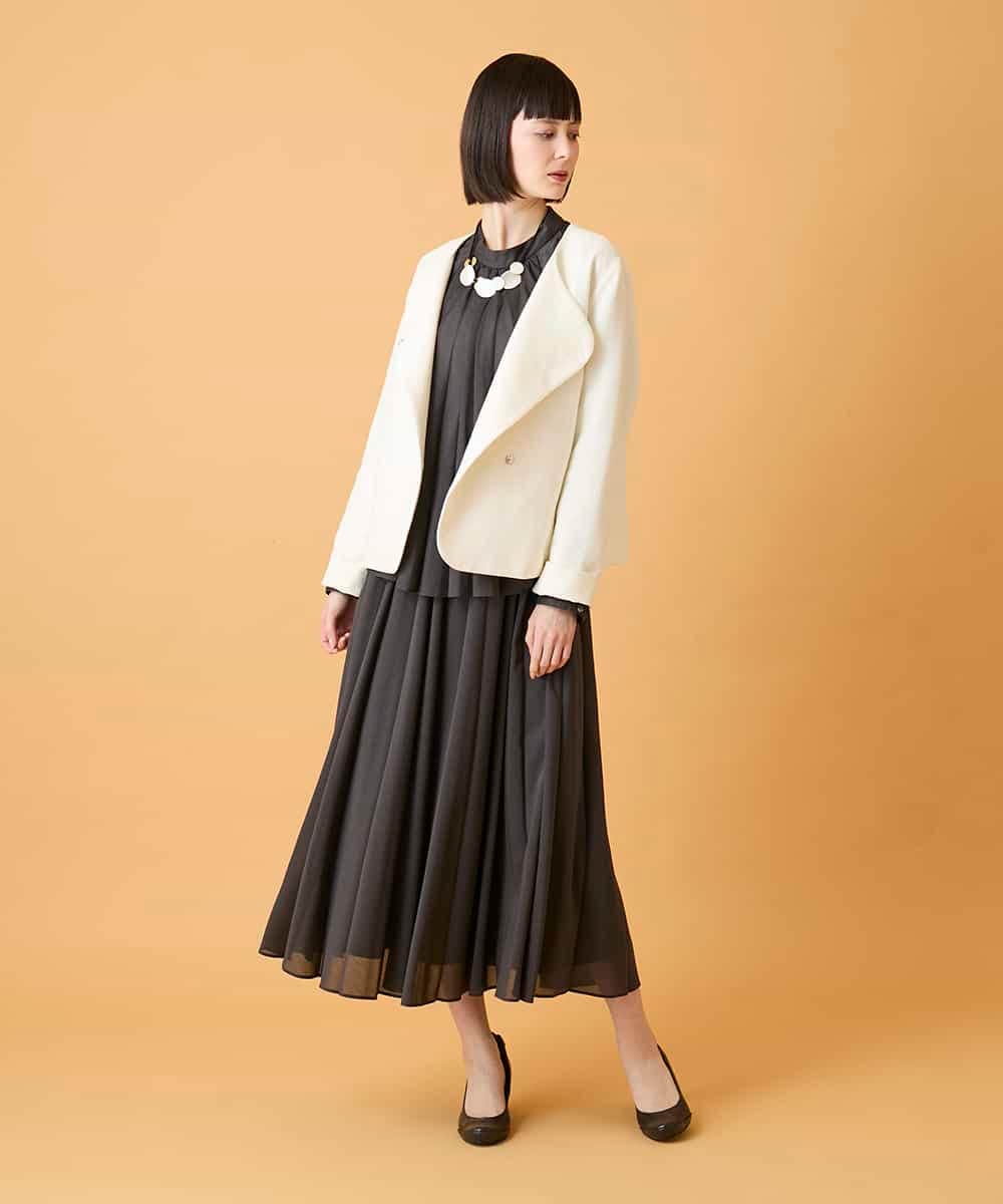 R6BED50260 HIROKO BIS(小さいサイズ)(メゾン ドゥ サンク) 【小さいサイズ】スタンドカラーかまぼこプリーツブラウス ダークグレー