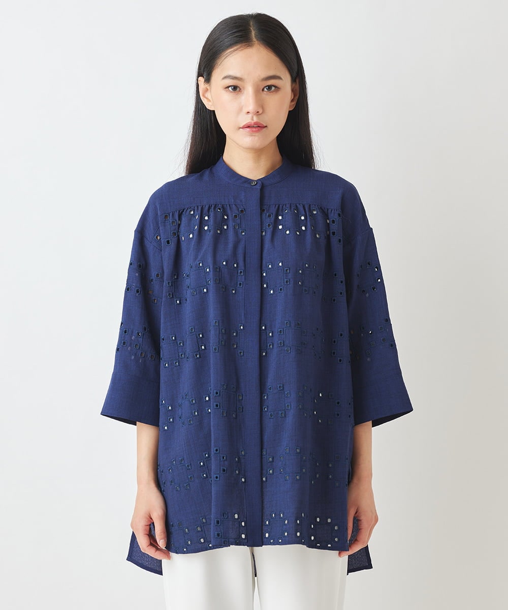 R6BGW05270 HIROKO BIS(小さいサイズ)(メゾン ドゥ サンク) 【小さいサイズ】アイレット刺繍デザインチュニックシャツ ホワイト