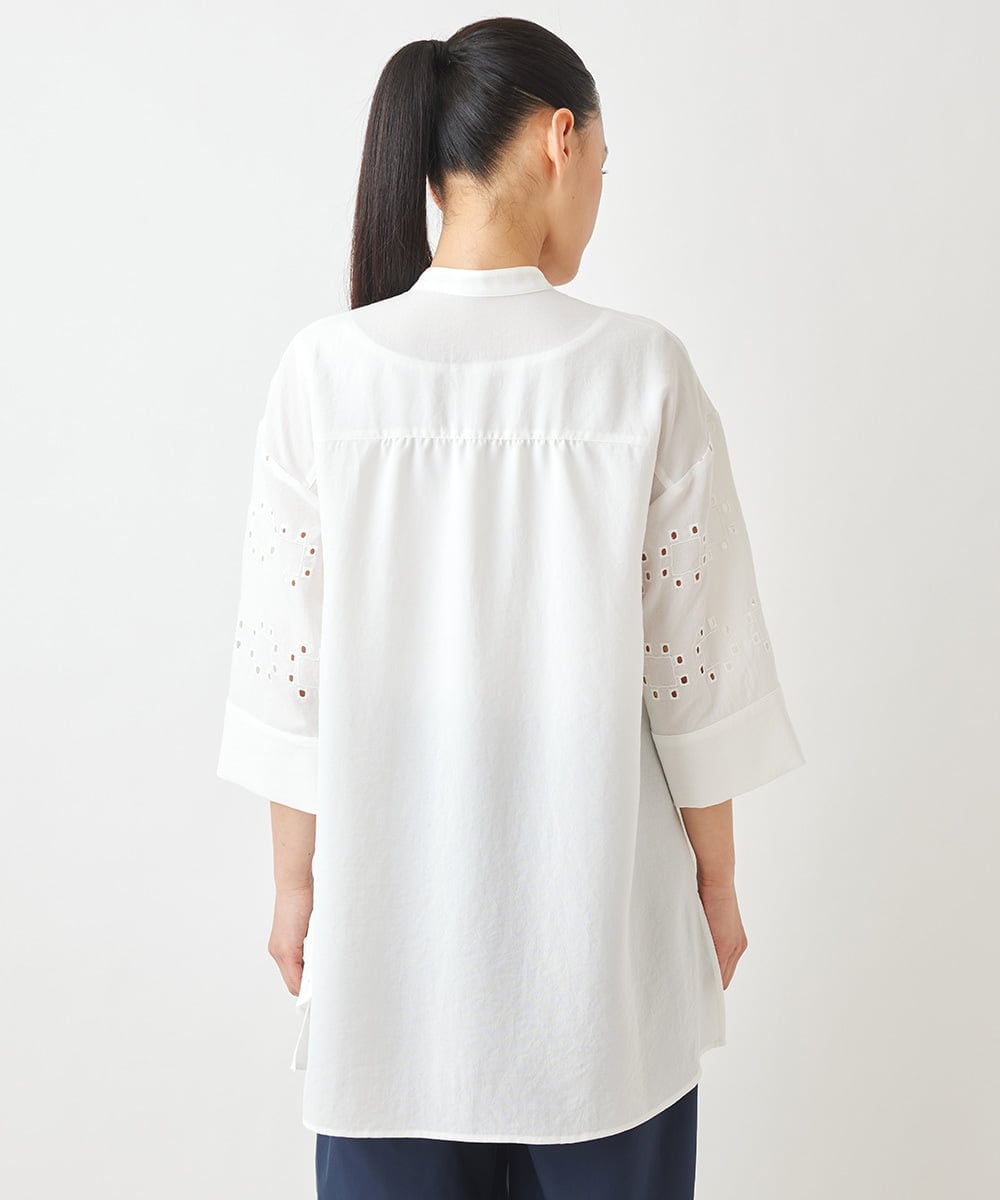 R6BGW05270 HIROKO BIS(小さいサイズ)(メゾン ドゥ サンク) 【小さいサイズ】アイレット刺繍デザインチュニックシャツ ホワイト