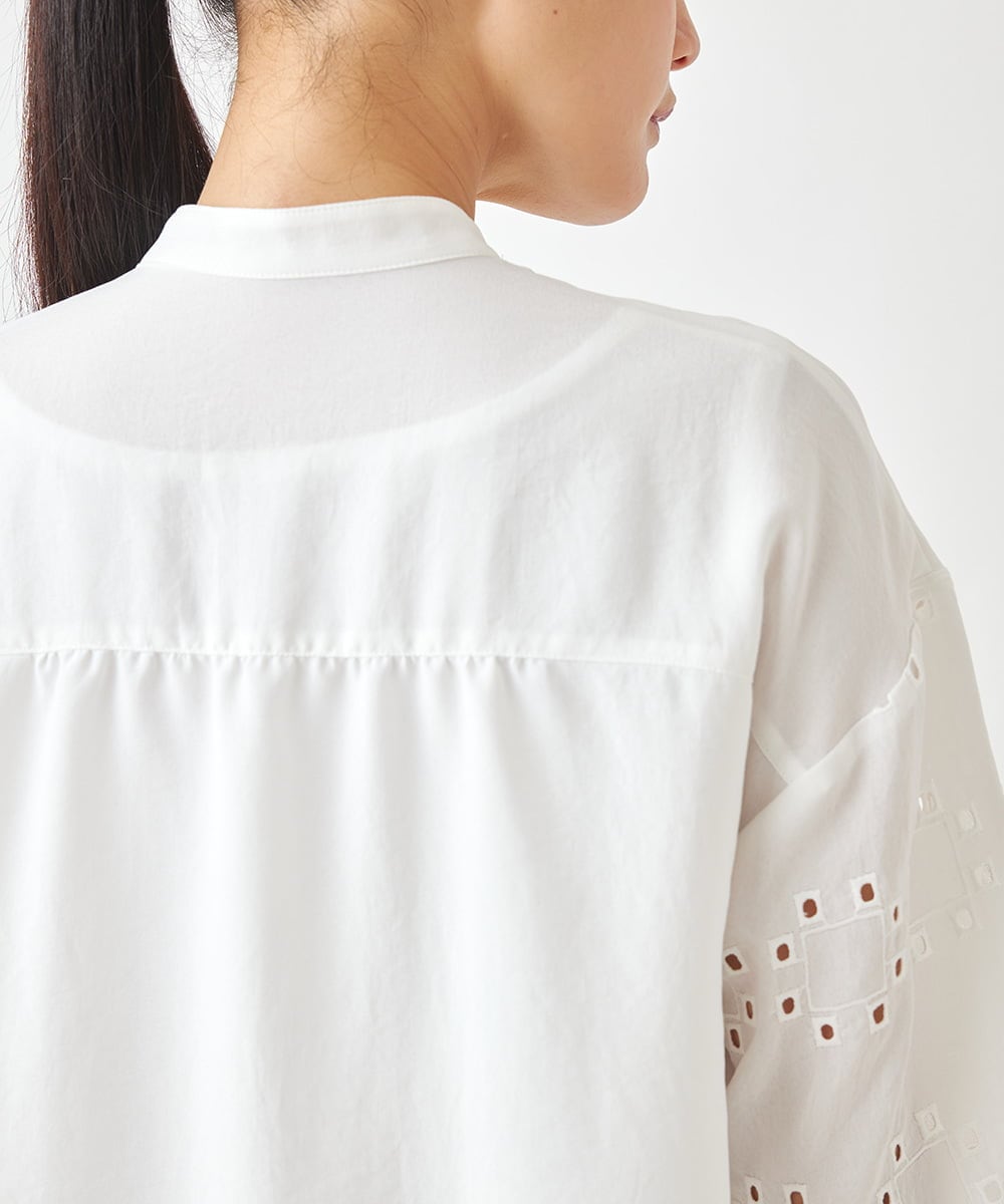 R6BGW05270 HIROKO BIS(小さいサイズ)(メゾン ドゥ サンク) 【小さいサイズ】アイレット刺繍デザインチュニックシャツ ホワイト