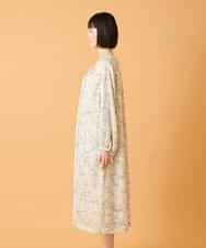 R6EED56490 HIROKO BIS(小さいサイズ)(メゾン ドゥ サンク) 【小さいサイズ】ボタニカルモチーフピンタックドレス アイボリー