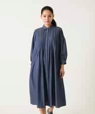 R6EFD41330 HIROKO BIS(小さいサイズ)(メゾン ドゥ サンク) 【小さいサイズ】ピンタックデザインダンガリーワンピース ネイビー