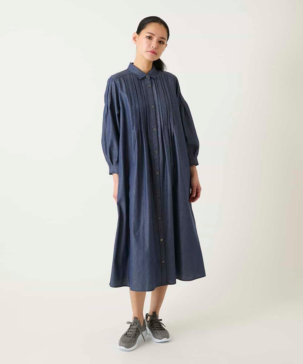 R6EFD41330 HIROKO BIS(小さいサイズ)(メゾン ドゥ サンク) 【小さいサイズ】ピンタックデザインダンガリーワンピース ネイビー