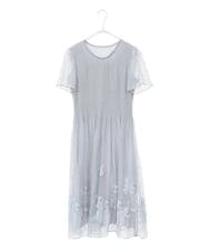 R6EGA32530 HIROKO BIS(小さいサイズ)(メゾン ドゥ サンク) 【小さいサイズ】ドットフラワーシャーリング切り替えワンピース ライトグレー