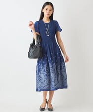 R6EGW21460 HIROKO BIS(小さいサイズ)(メゾン ドゥ サンク) 【小さいサイズ/セットアップ対応】ペーズリージャカードワンピース ブルー