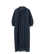 R6EHV21330 HIROKO BIS(小さいサイズ)(メゾン ドゥ サンク) 【小さいサイズ】刺繍スリーブデザインシャツワンピース ホワイト