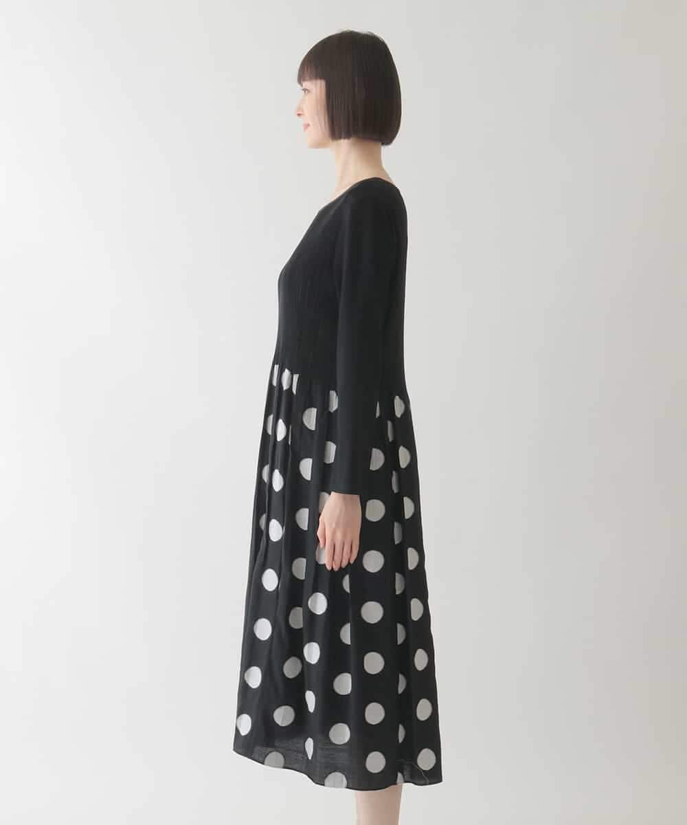 R6ELB42490 HIROKO BIS(小さいサイズ)(メゾン ドゥ サンク) 【小さいサイズ】ドット柄カットジャカードワンピース ブラック
