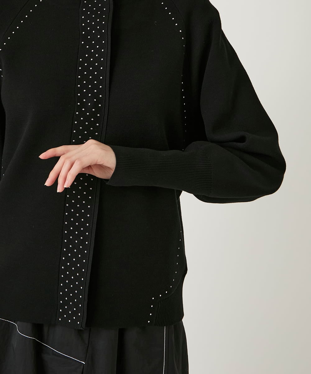 R6FAE45360 HIROKO BIS(小さいサイズ)(メゾン ドゥ サンク) 【小さいサイズ】スタッズアクセントニットカーディガン ブラック