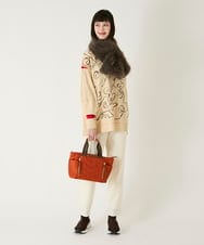 R6FAE50330 HIROKO BIS(小さいサイズ)(メゾン ドゥ サンク) 【小さいサイズ】ニュアンス刺繍アクセントニットプルオーバー ベージュ