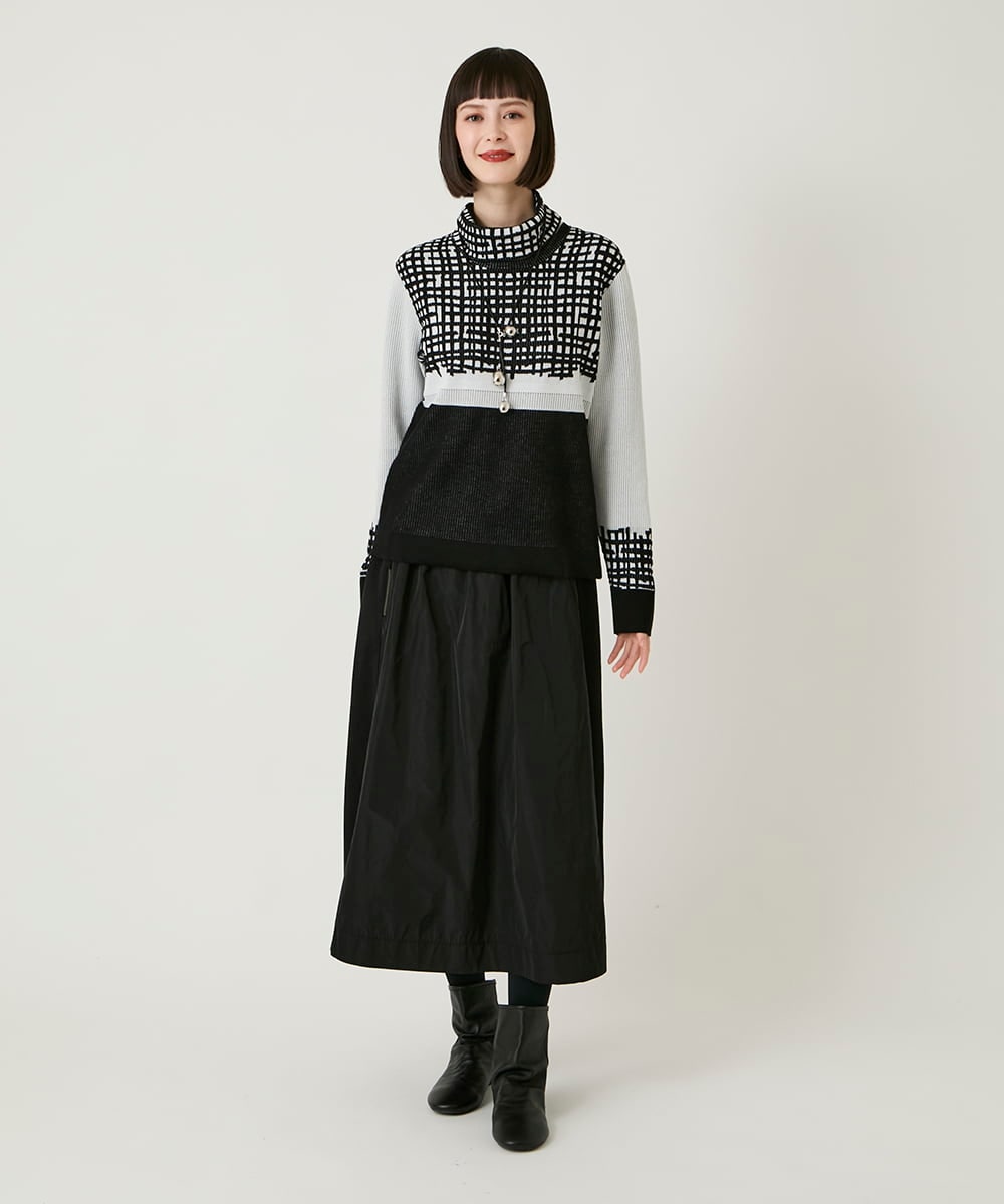 R6FAE55290 HIROKO BIS(小さいサイズ)(メゾン ドゥ サンク) 【小さいサイズ】チェックアクセントタートルネックニット ブラック