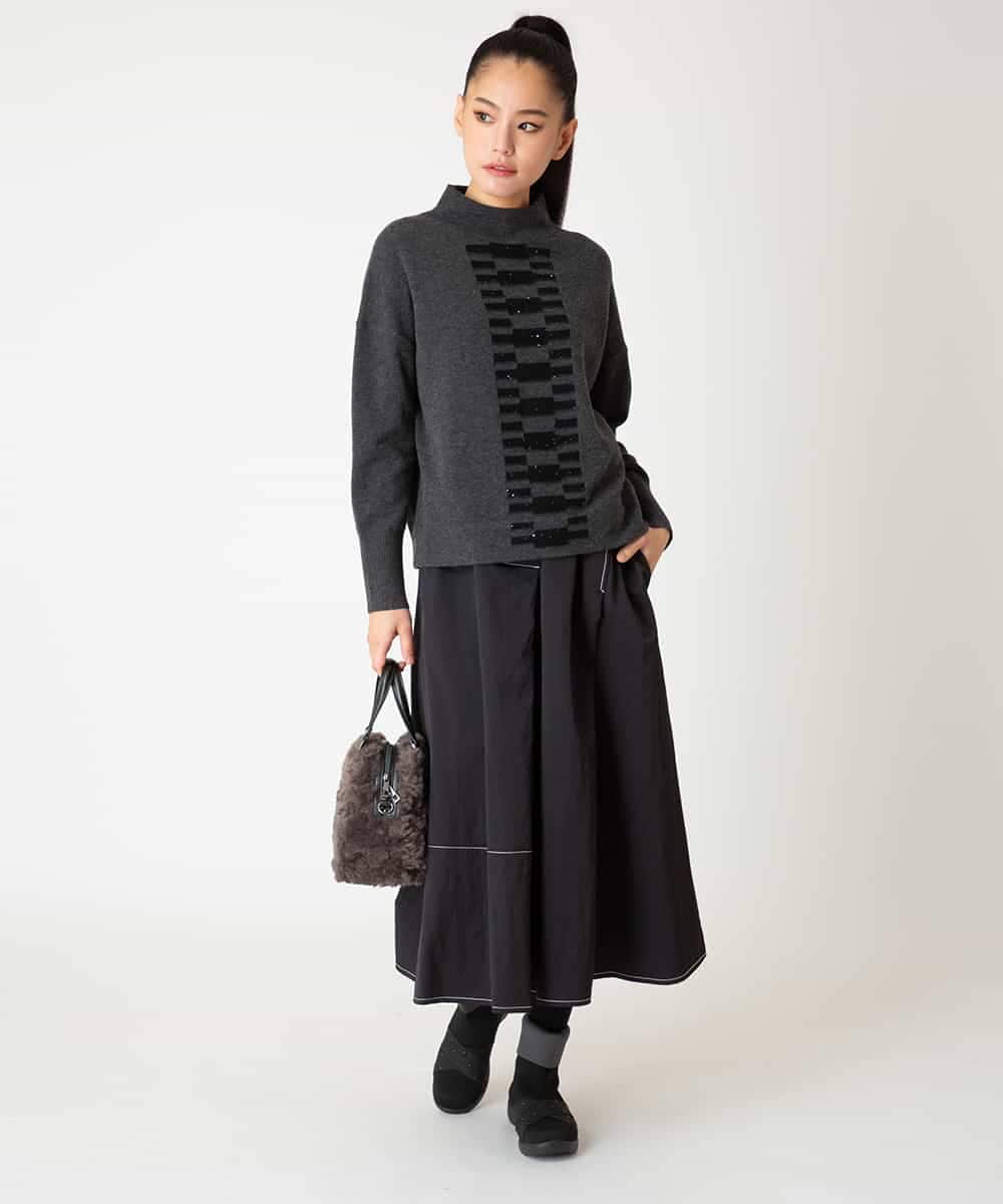 R6FAF66260 HIROKO BIS(小さいサイズ)(メゾン ドゥ サンク) 【小さいサイズ】幾何柄モチーフスパンコールニットプルオーバー グレー