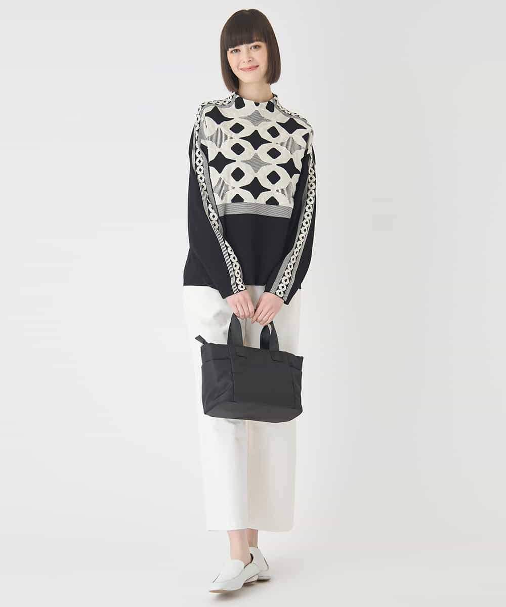 R6FCE81330 HIROKO BIS(小さいサイズ)(メゾン ドゥ サンク) 【小さいサイズ】ジャカード×インターシャ幾何柄ニットプルオーバー ブラック