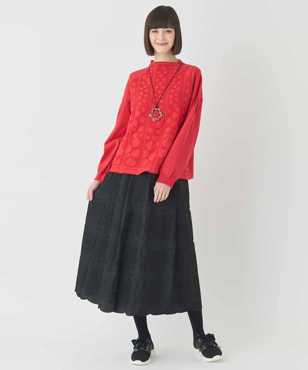 R6FCE85290 HIROKO BIS(小さいサイズ)(メゾン ドゥ サンク) 【小さいサイズ】ボリュームスリーブドットジャカードニットトップ レッド