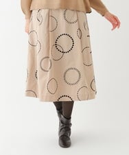 R6HAU26330 HIROKO BIS(小さいサイズ)(メゾン ドゥ サンク) 【小さいサイズ/洗える】サークル刺繍フレアスカート ベージュ