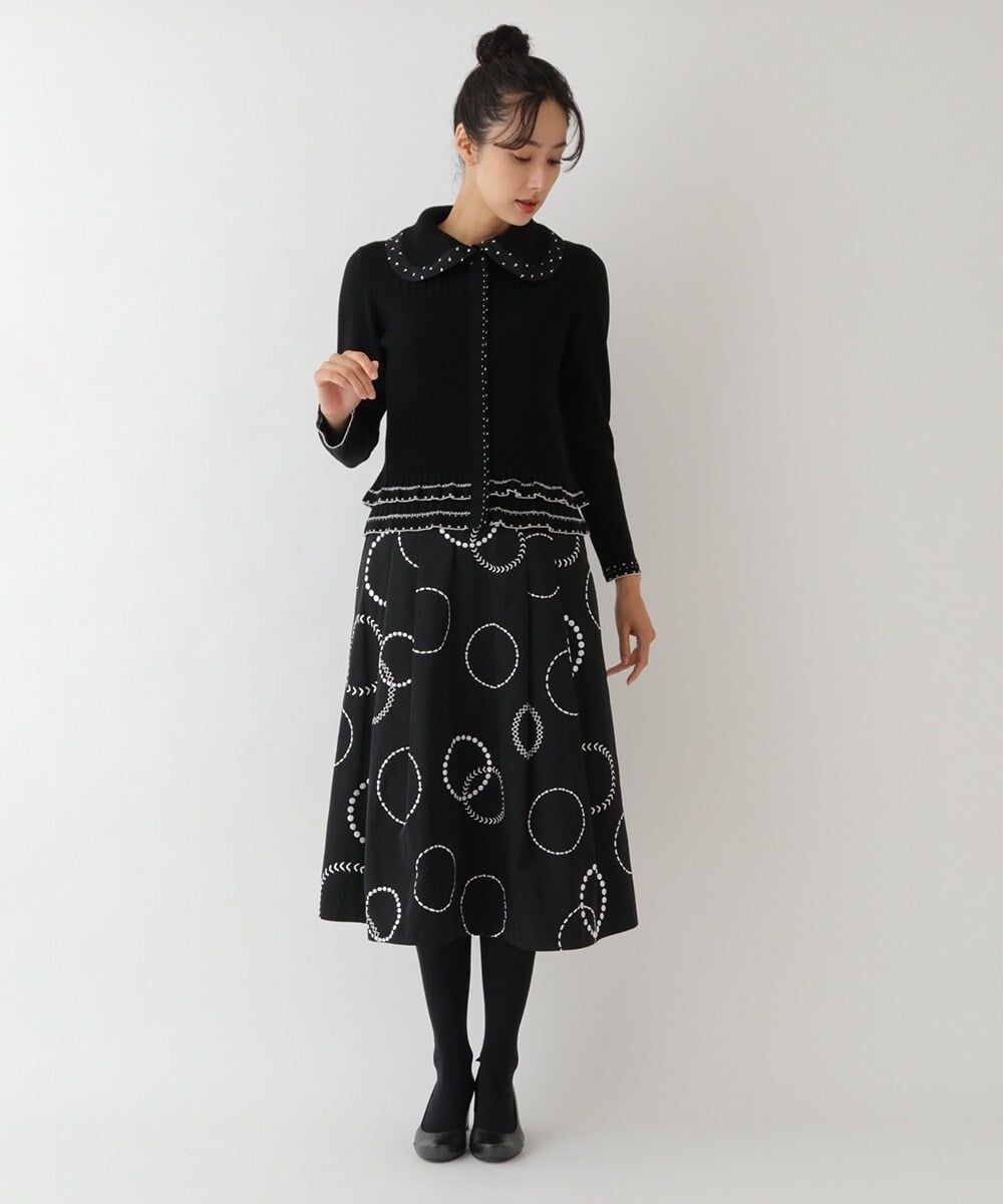 R6HAU26330 HIROKO BIS(小さいサイズ)(メゾン ドゥ サンク) 【小さいサイズ/洗える】サークル刺繍フレアスカート ブラック