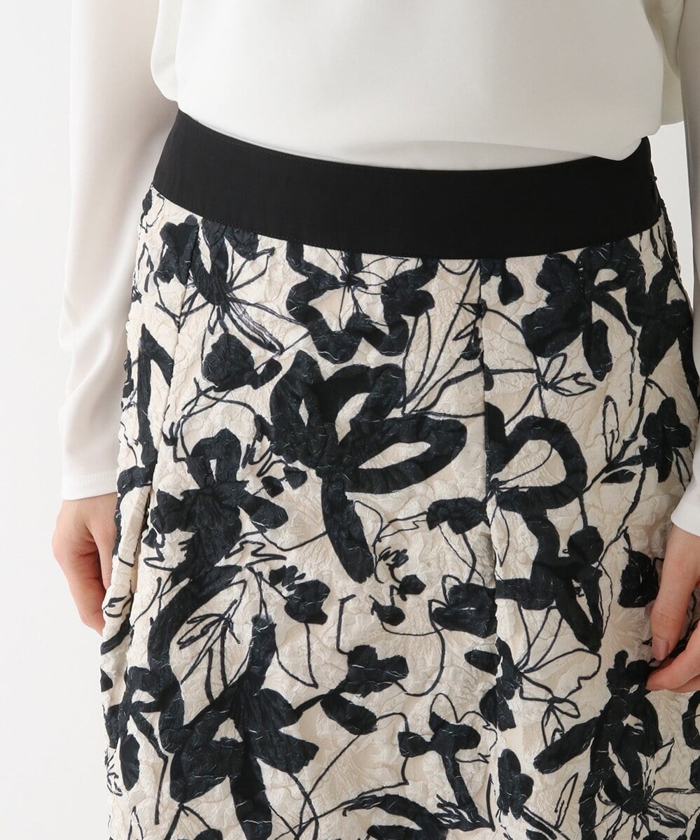 R6HAV45330 HIROKO BIS(小さいサイズ)(メゾン ドゥ サンク) 【小さいサイズ/洗える】フクレジャカードフラワープリントスカート ベージュ系