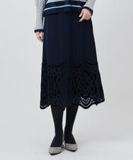 R6HAX16330 HIROKO BIS(小さいサイズ)(メゾン ドゥ サンク) 【小さいサイズ/洗える】ベロア刺繍レースフレアスカート ネイビー