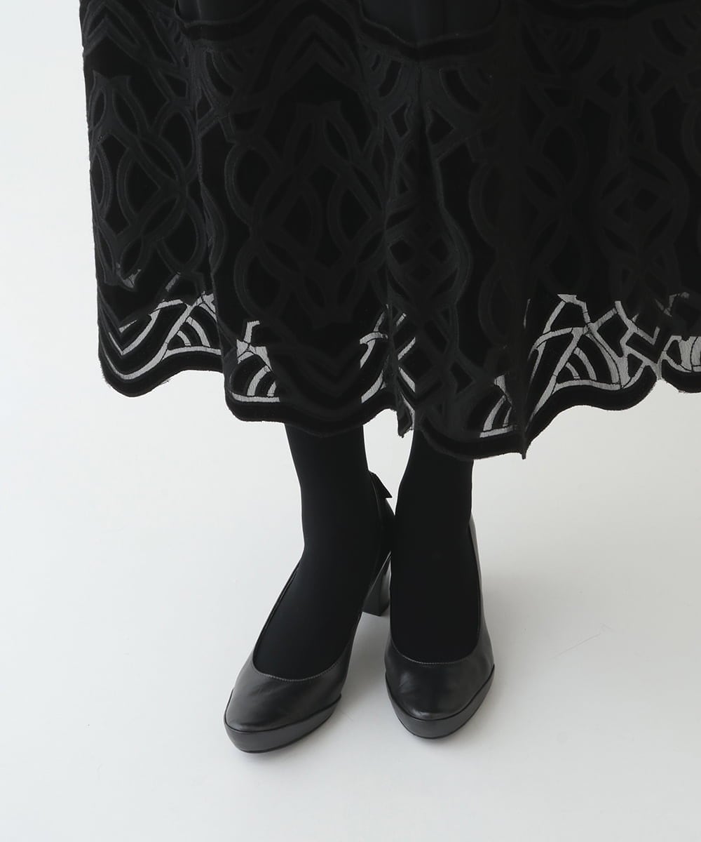 R6HAX16330 HIROKO BIS(小さいサイズ)(メゾン ドゥ サンク) 【小さいサイズ/洗える】ベロア刺繍レースフレアスカート ブラック