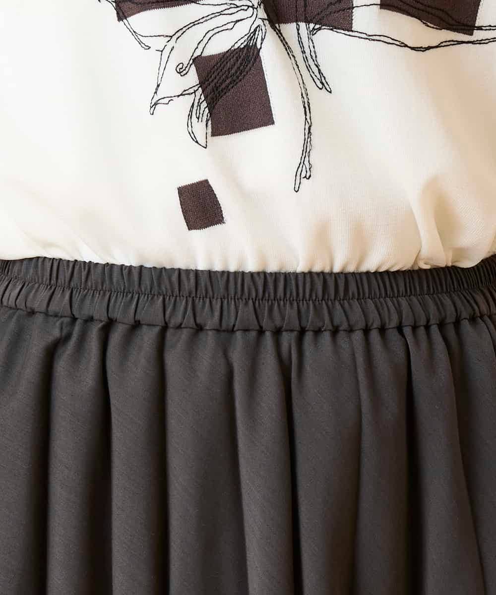 R6HED51290 HIROKO BIS(小さいサイズ)(メゾン ドゥ サンク) 【小さいサイズ】かまぼこプリーツスカート ダークグレー