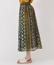 R6HHV25290 HIROKO BIS(小さいサイズ)(メゾン ドゥ サンク) 【小さいサイズ】エスニックプリントデザインフレアスカート イエロー系