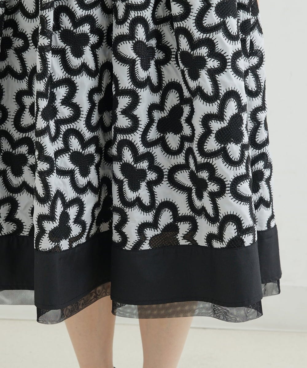 R6HJQ22360 HIROKO BIS(小さいサイズ)(メゾン ドゥ サンク) 【小さいサイズ】フラワー刺繍スカート ホワイト