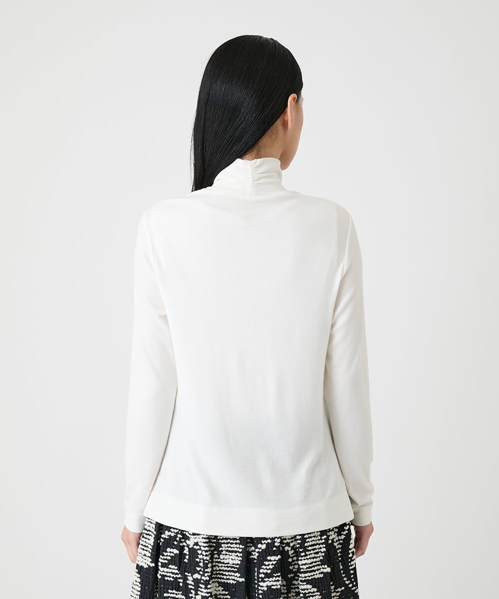 R6KAG70160 HIROKO BIS(小さいサイズ)(メゾン ドゥ サンク) 【小さいサイズ/開封後の返品交換不可】セラミド配合ハイネックトップ アイボリー