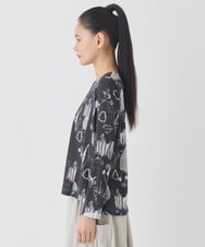 R6KDD60230 HIROKO BIS(小さいサイズ)(メゾン ドゥ サンク) 【小さいサイズ】アートプリントカットソー ネイビー