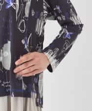 R6KDD60230 HIROKO BIS(小さいサイズ)(メゾン ドゥ サンク) 【小さいサイズ】アートプリントカットソー ネイビー