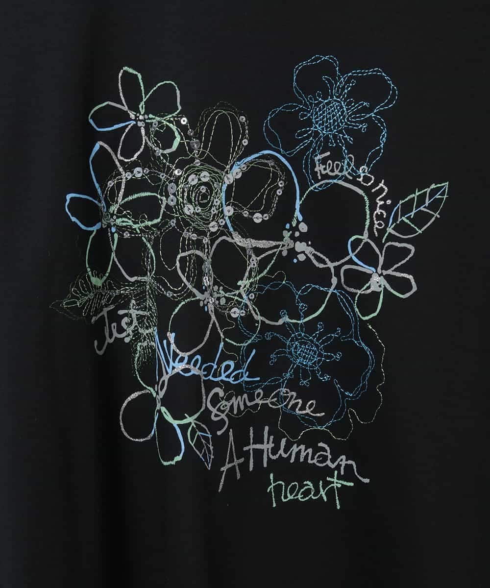 R6KED23230 HIROKO BIS(小さいサイズ)(メゾン ドゥ サンク) 【小さいサイズ】フローラルタイポTシャツ ブラック