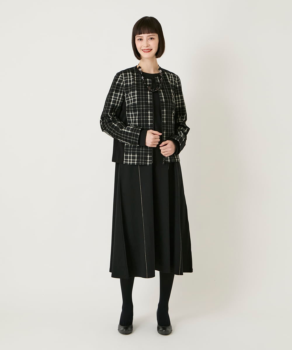 R6PAE42490 HIROKO BIS(小さいサイズ)(メゾン ドゥ サンク) 【小さいサイズ】ラインアクセント切り替えデザインポンチワンピース ブラック