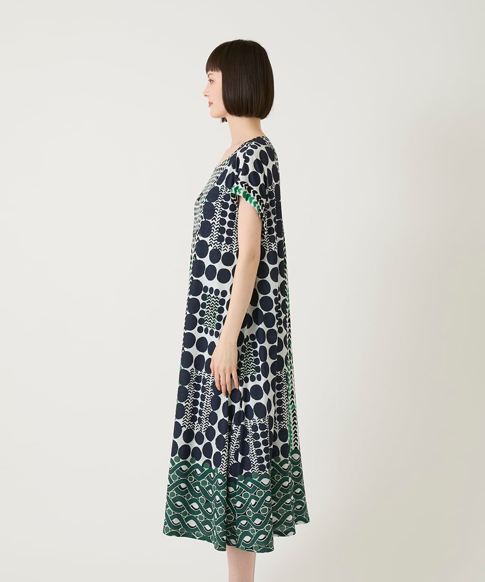 R6PIE06360 HIROKO BIS(小さいサイズ)(メゾン ドゥ サンク) 【小さいサイズ】グラフィカルデザインカットソーワンピース グリーン