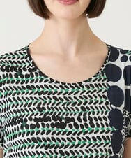 R6PIE06360 HIROKO BIS(小さいサイズ)(メゾン ドゥ サンク) 【小さいサイズ】グラフィカルデザインカットソーワンピース グリーン