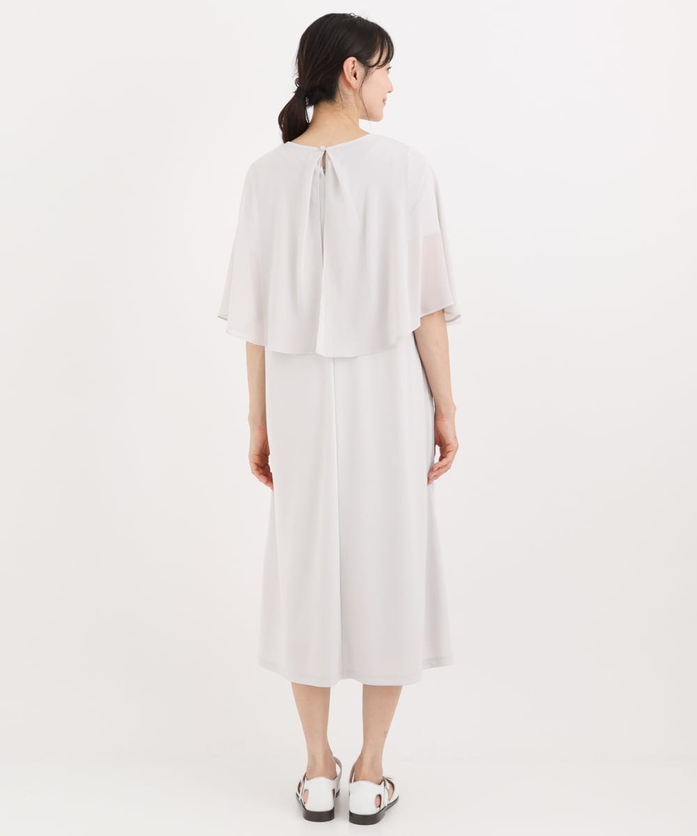R6PIT22290 HIROKO BIS(小さいサイズ)(メゾン ドゥ サンク) 【小さいサイズ/洗える】シフォンケープジョイントワンピース ライトグレー