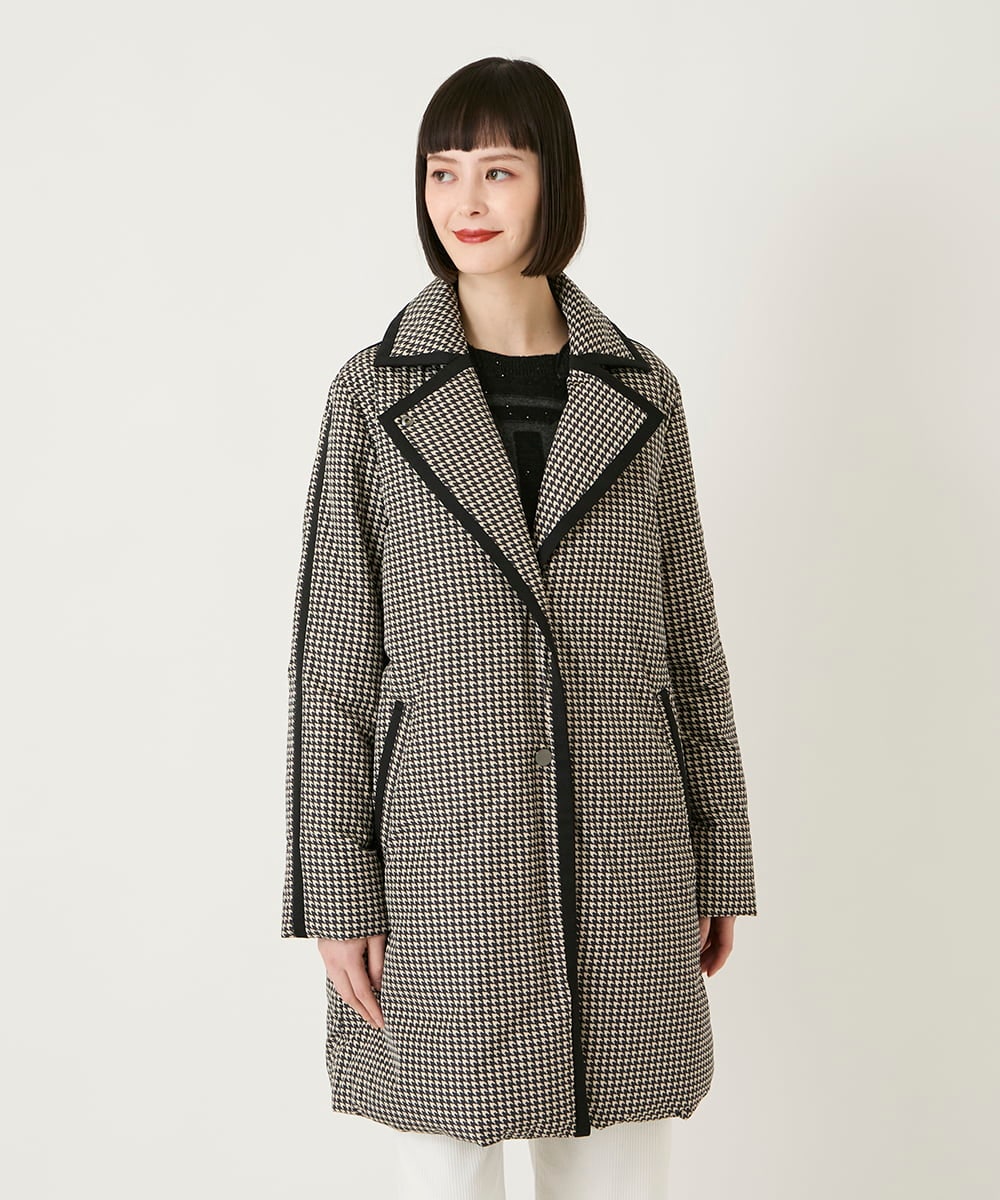 R6UAF01590 HIROKO BIS(小さいサイズ)(メゾン ドゥ サンク) 【小さいサイズ】千鳥プリントテープアクセントダウンコート ブラック