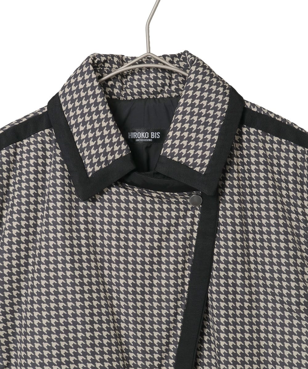 R6UAF01590 HIROKO BIS(小さいサイズ)(メゾン ドゥ サンク) 【小さいサイズ】千鳥プリントテープアクセントダウンコート ブラック