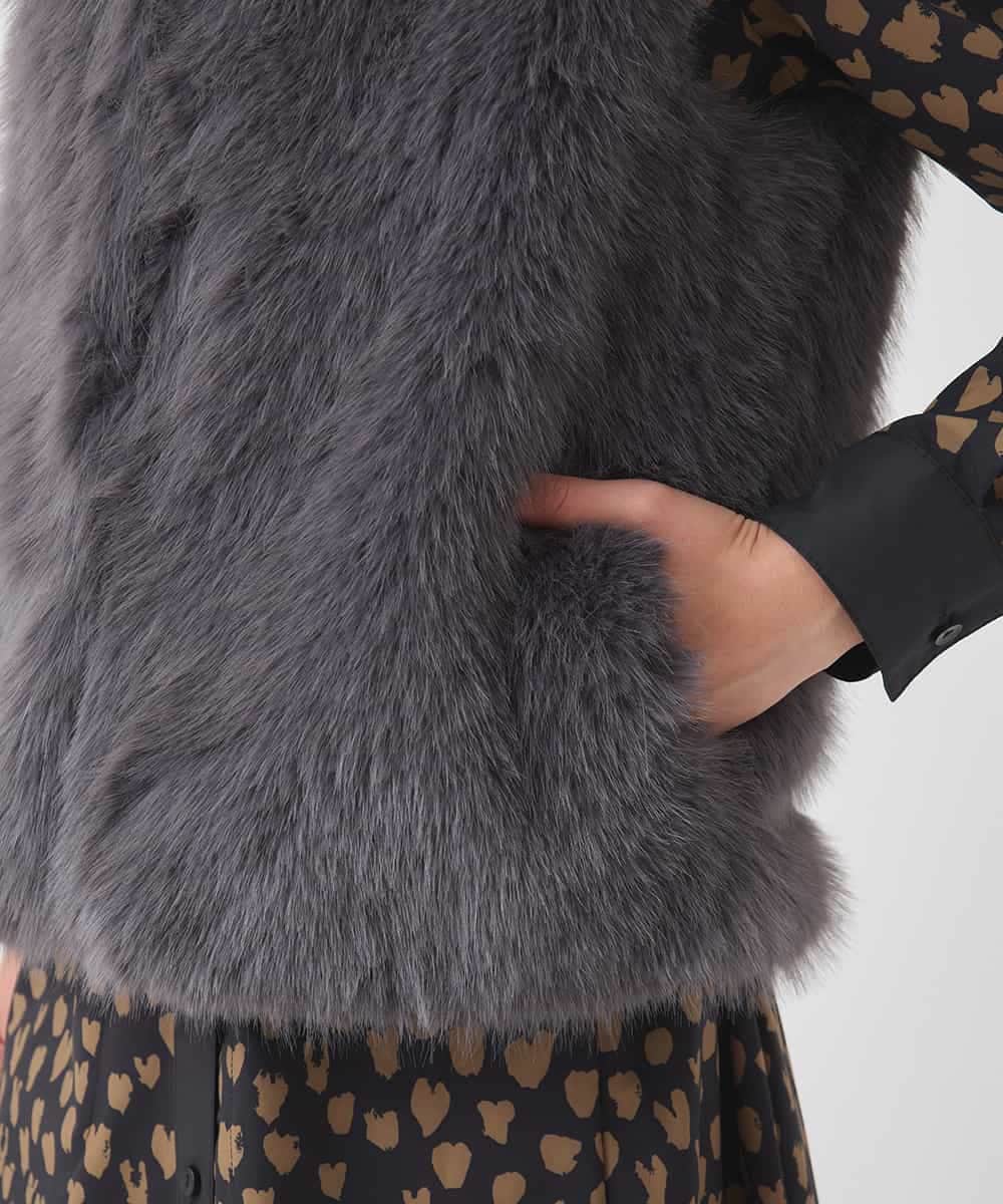 R7YAD13180 HIROKO BIS(小さいサイズ)(メゾン ドゥ サンク) 【小さいサイズ】シャギーフェイクファージレ ダークグレー